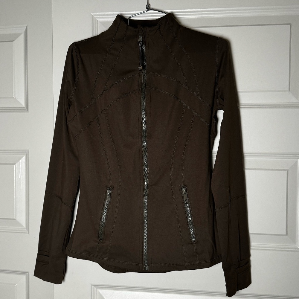 Lululemon Define Jacket Nulu in Rain Forest Green size 6